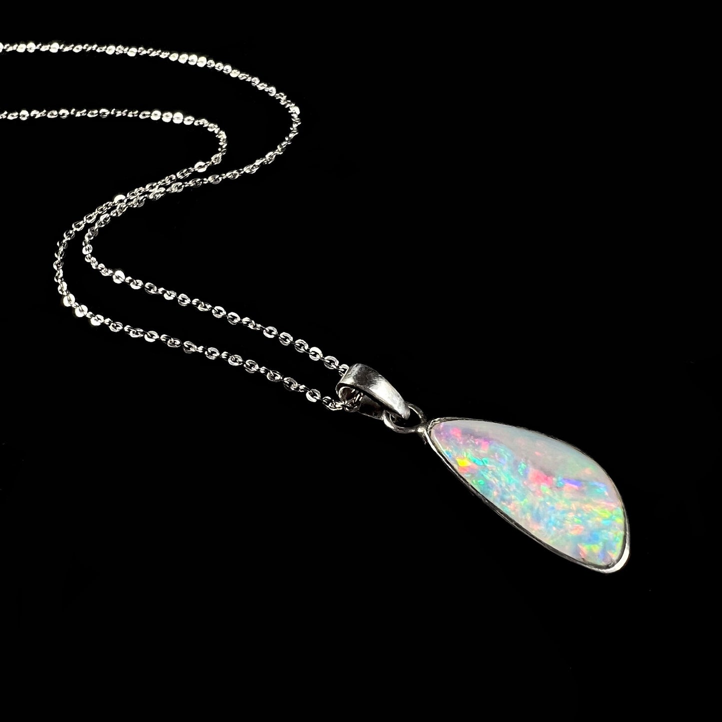 Amy | 1.36ct Crystal Opal Necklace in Sterling Silver
