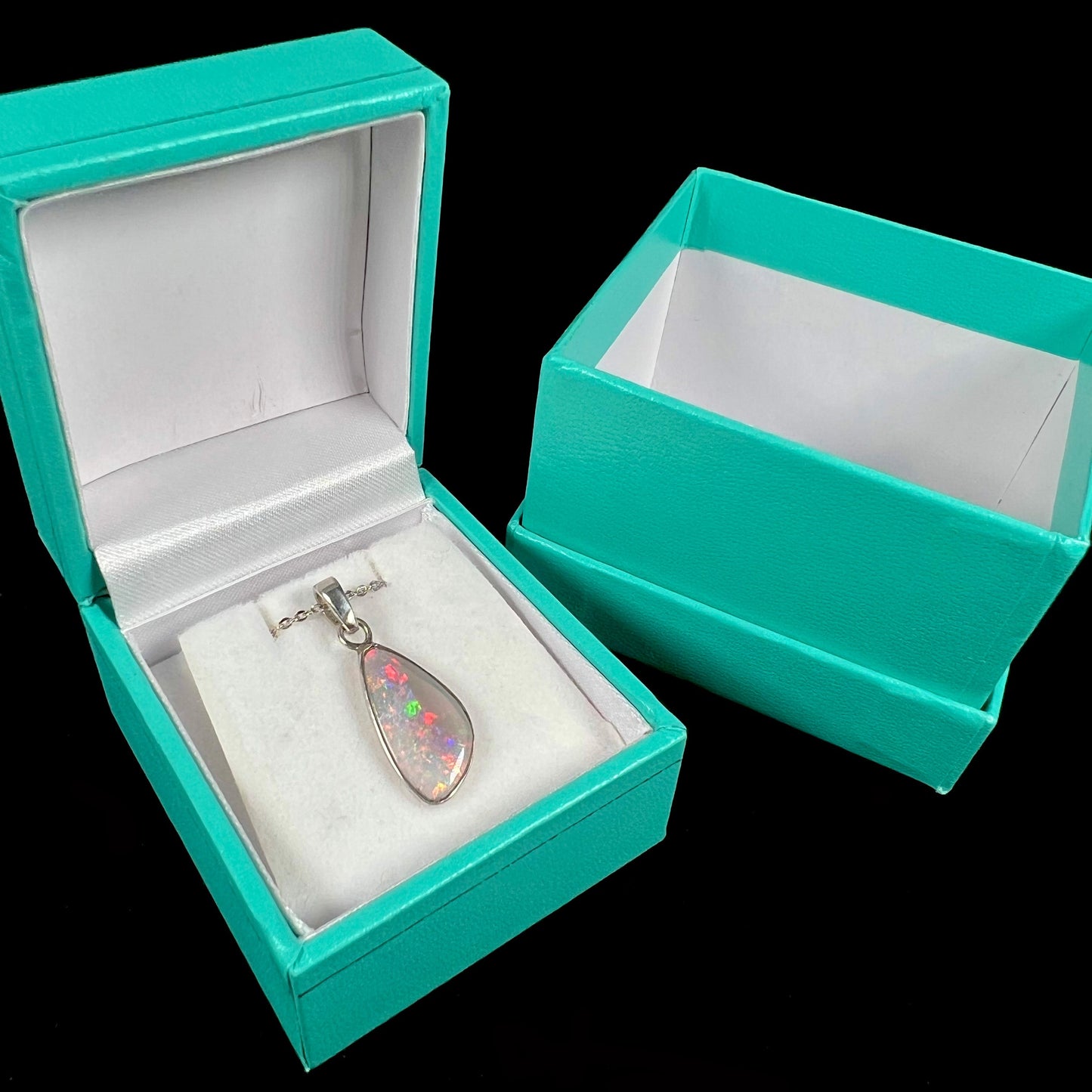 Amy | 1.36ct Crystal Opal Necklace in Sterling Silver