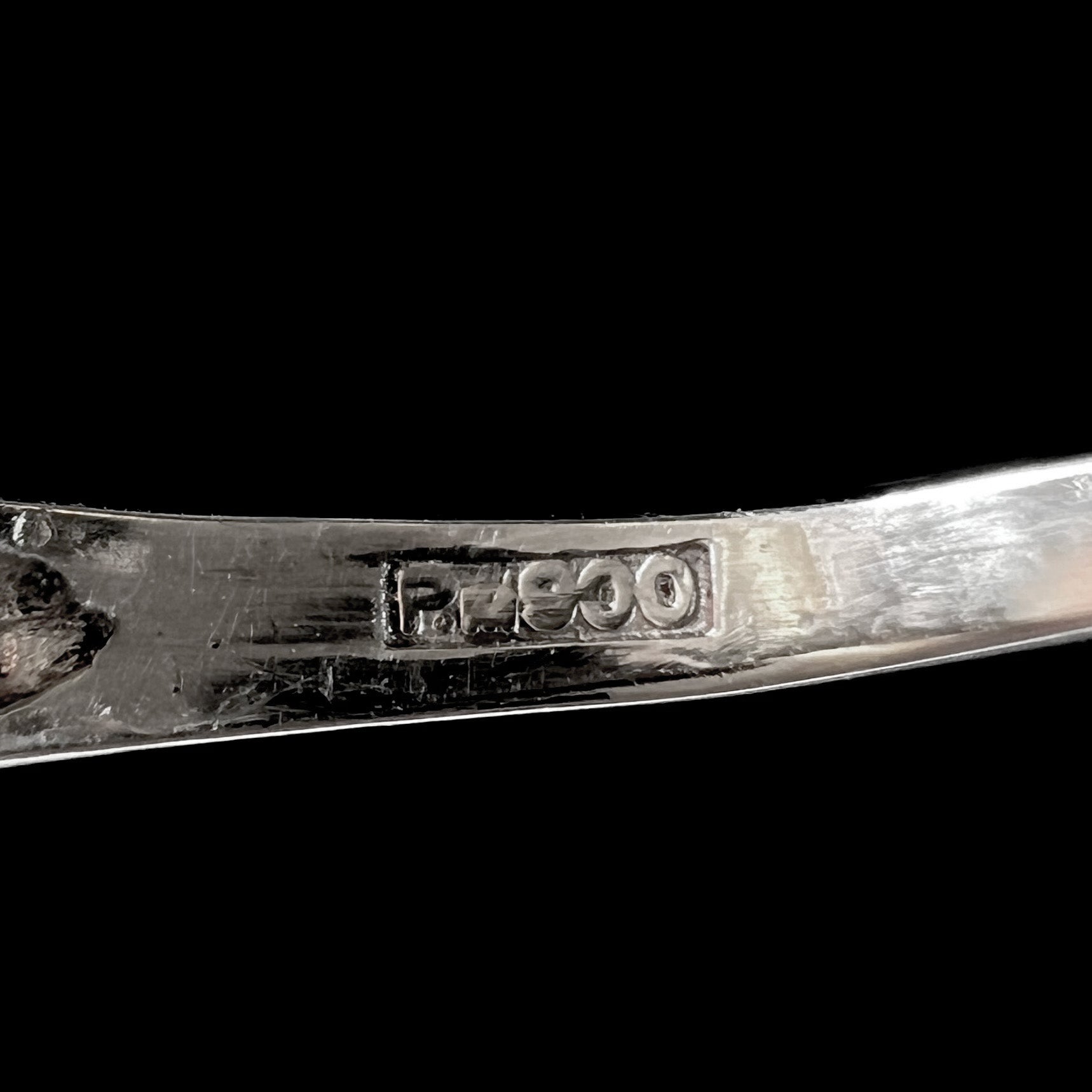 "PM900" stamped on the inside of a 1950's Japanese platinum opal ring.